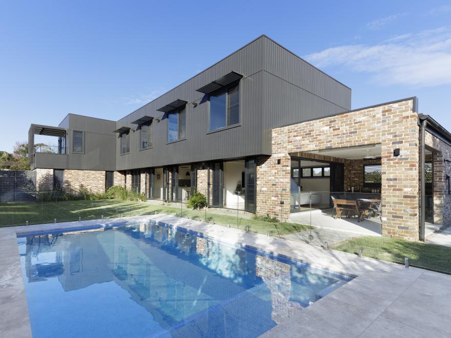 Chateau Architects + Builders