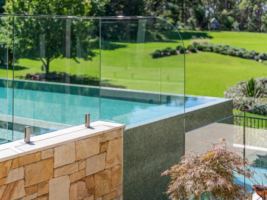 KMD The Outdoor Construction Company