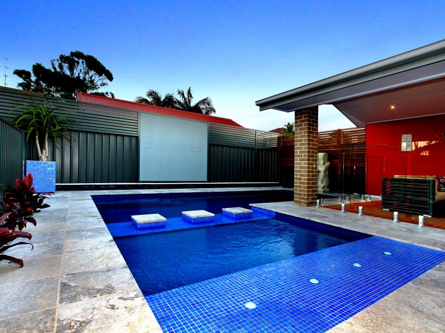 BOSTOCK POOLS & SPAS