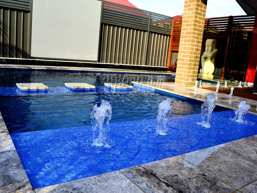 BOSTOCK POOLS & SPAS