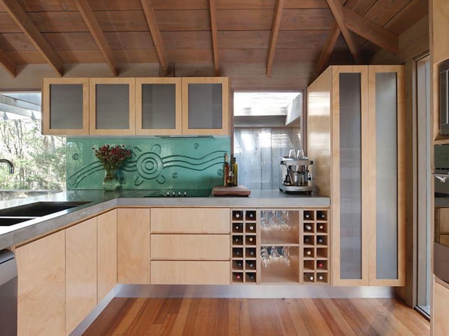 P & L Louttit Total construction Services Pty Ltd