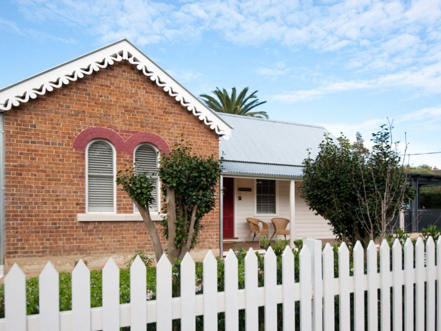 Validvs Constructions