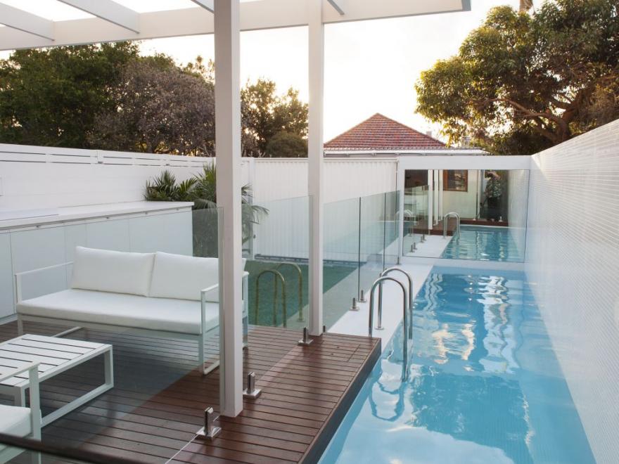 SENATOR POOLS PTY LTD