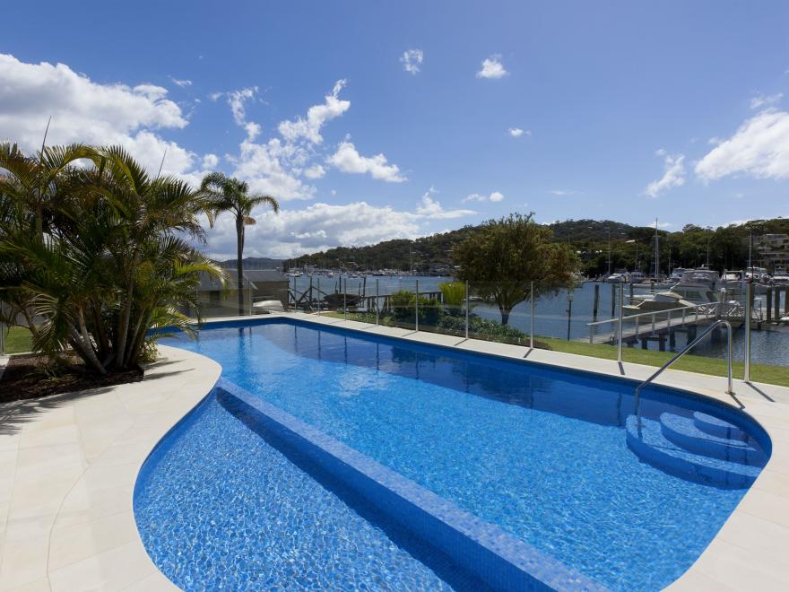 AQUASTONE POOLS & LANDSCAPES PTY LTD