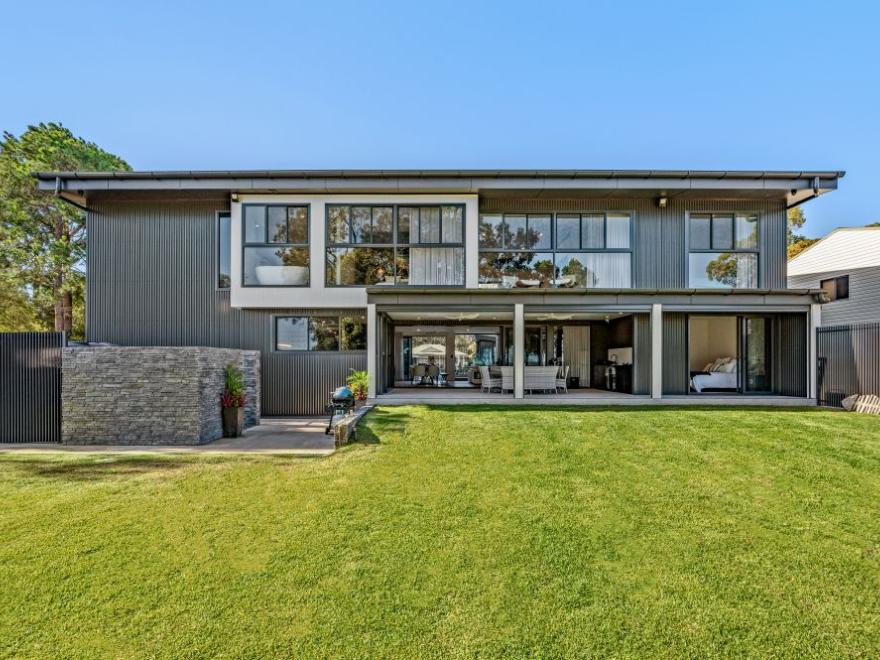 Kranos Constructions