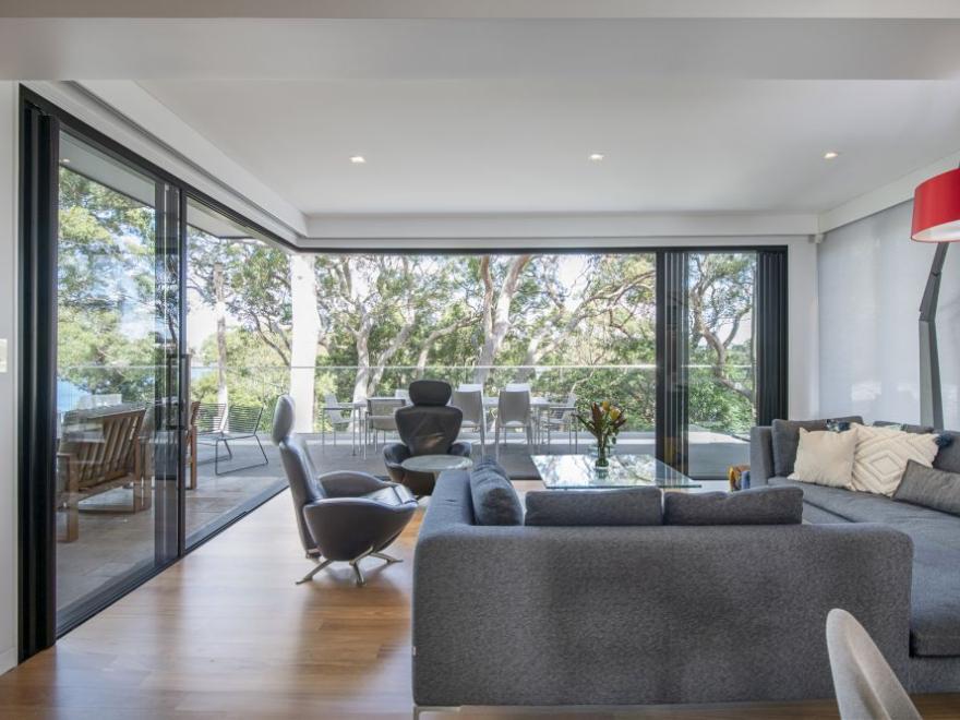 Cordony Constructions