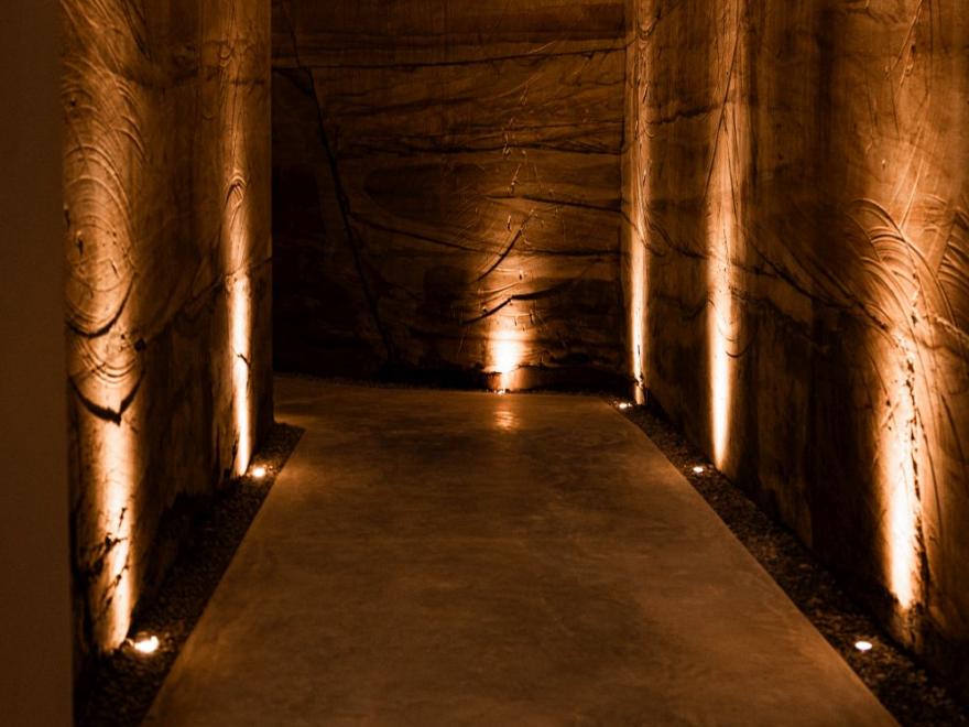 Robbie Stratti - Stratti Building