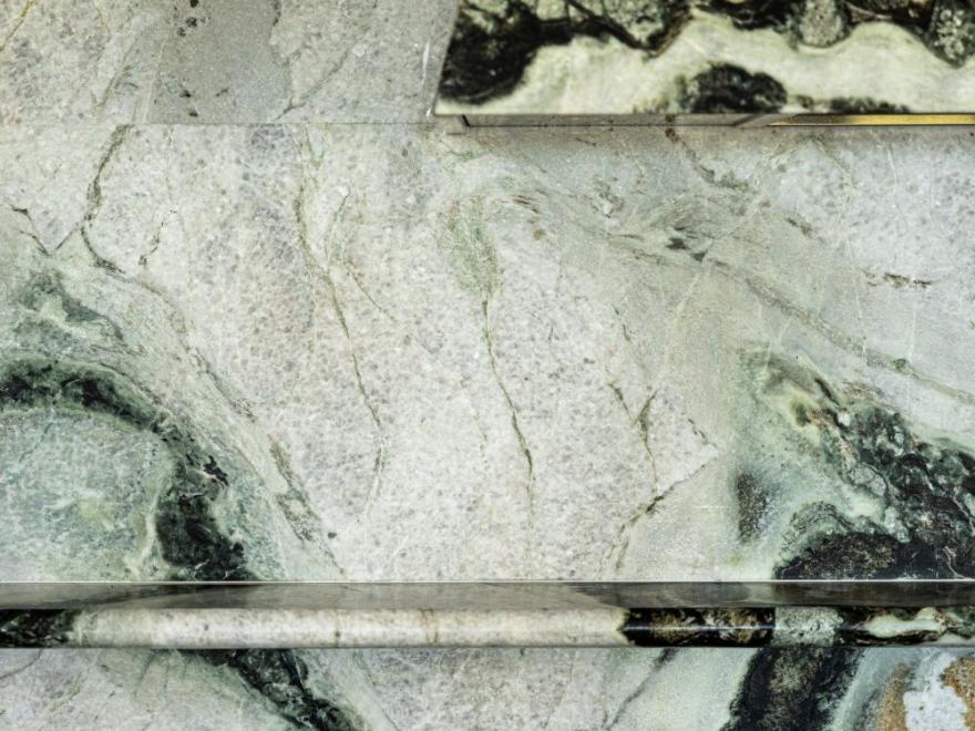 Robbie Stratti - Stratti Building