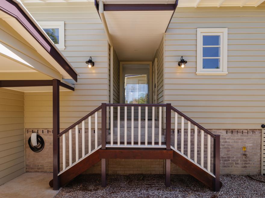 Against the Grain Building & Renovating