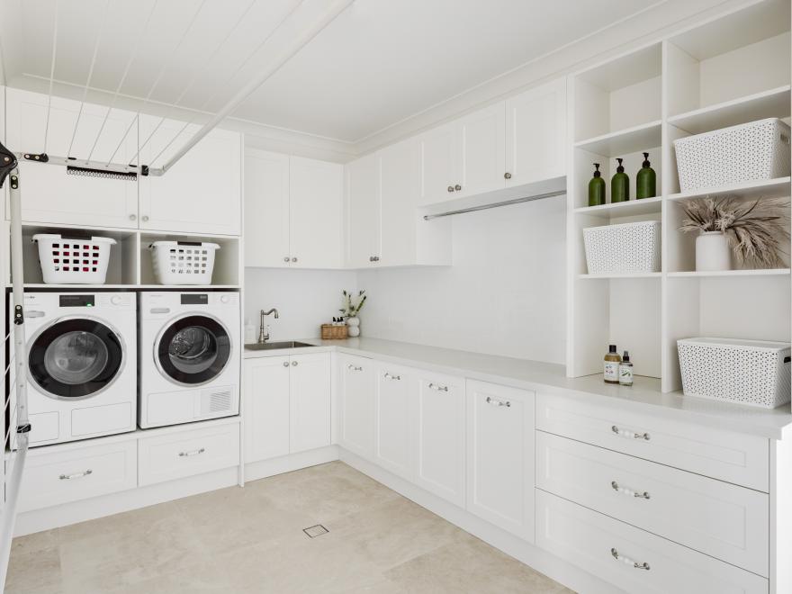 Donnelly Construction Group