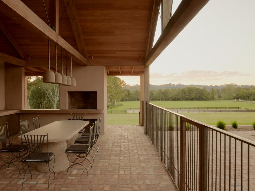 Avid Constructions & Contracting